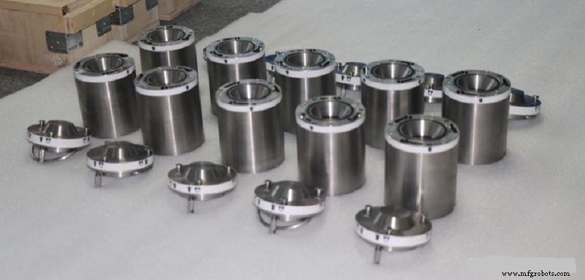 Lead‑Free Tungsten‑Alloy Containers for Radiopharmaceuticals