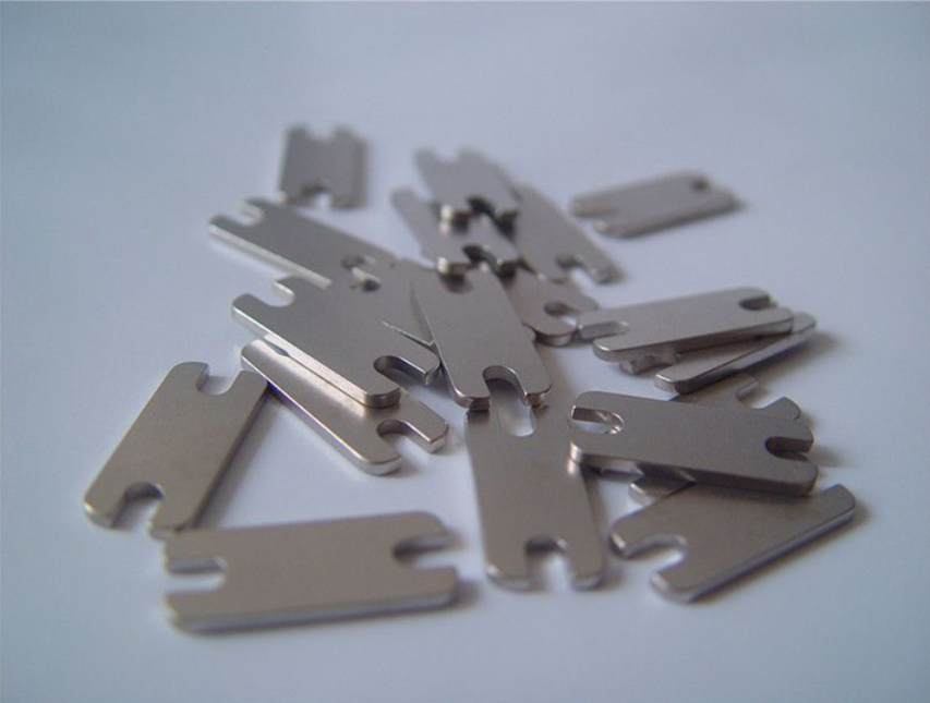 Key Applications of Tungsten‑Copper (W‑Cu) Composites in High‑Performance Electronics and Power Systems