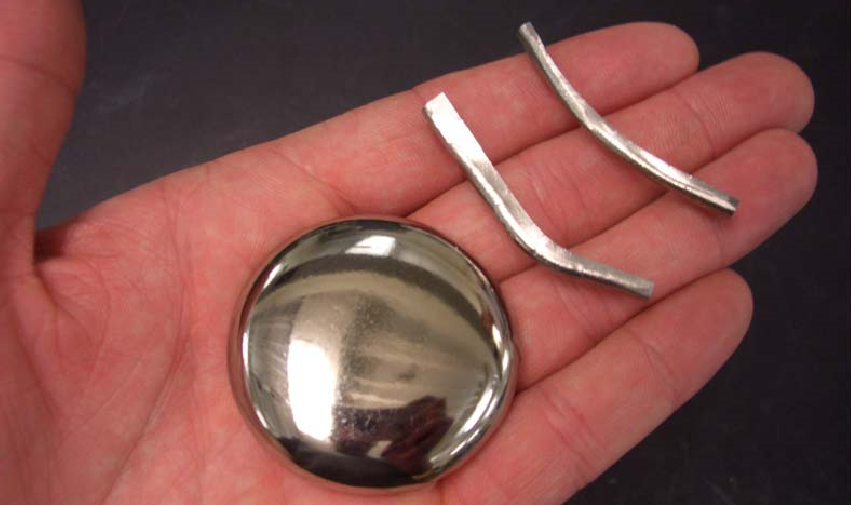 Metallic Glass: The Ultra‑Strong, Ultra‑Soft Alloy Bridging Metals and Glass