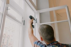 Why Aluminum Hinges Are the Smart Choice: 5 Key Advantages