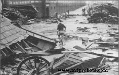 Molasses: From Sugar Production to Culinary and Industrial Applications