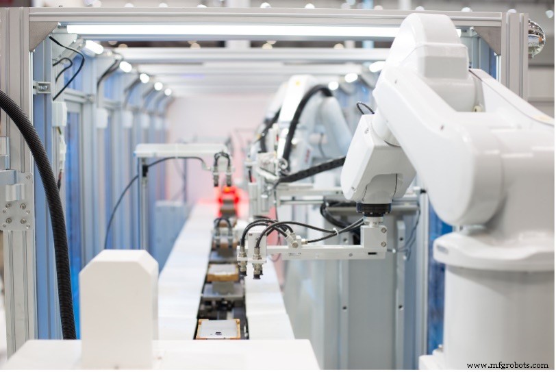 How Digital Twins Revolutionize Manufacturing: Benefits, Applications, and ROI