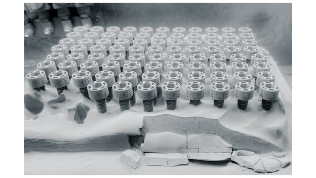 Choosing Between In‑House and Outsourced 3D Printing: A Practical Guide