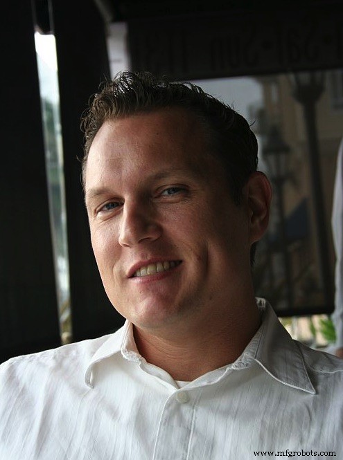 Designing Multi‑Antenna PCB Layouts: Best Practices for Co‑existence and Isolation