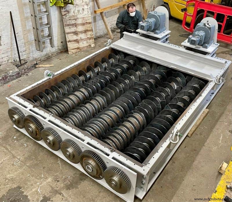 Choosing and Optimizing Bulk Solid Feeders for Reliable Production