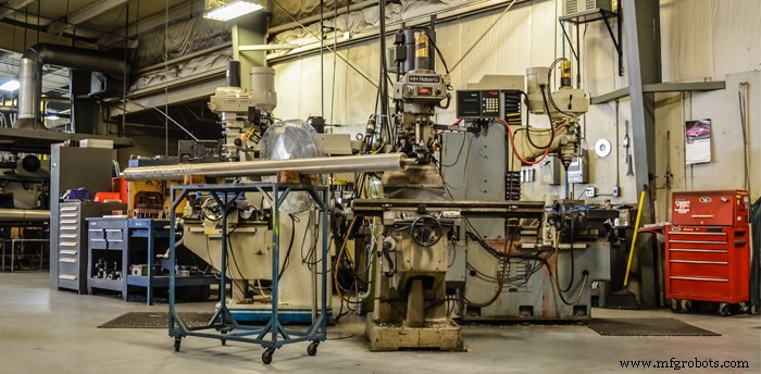 What Is a Machine Shop? – Understanding the Role, Equipment, and Safety Standards