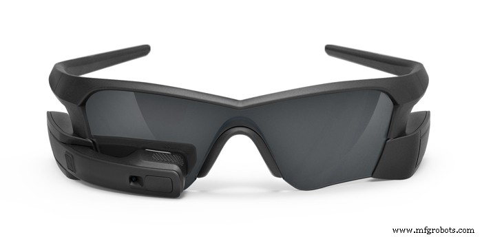 How Wearable Technology Transforms Manufacturing: Boosting Efficiency, Safety, and Connectivity