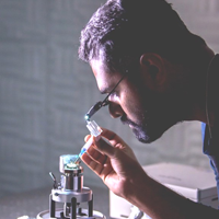 IBM Breaks New Ground: First Liquid‑Phase Atomic Imaging of 2D Materials at Room Temperature