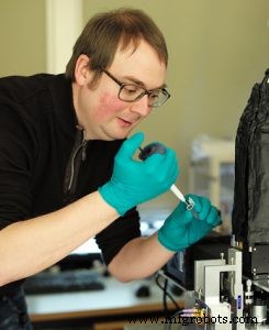 IBM Researchers Demonstrate Groundbreaking Rocking Brownian Motors for Precise Nanoparticle Separation