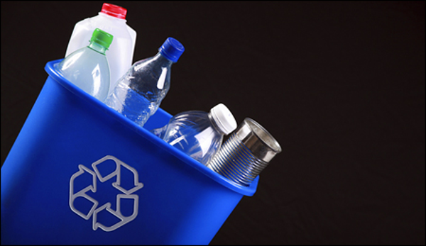 Is Plastic Manufacturing Sustainable? Innovations Reducing Its Environmental Footprint