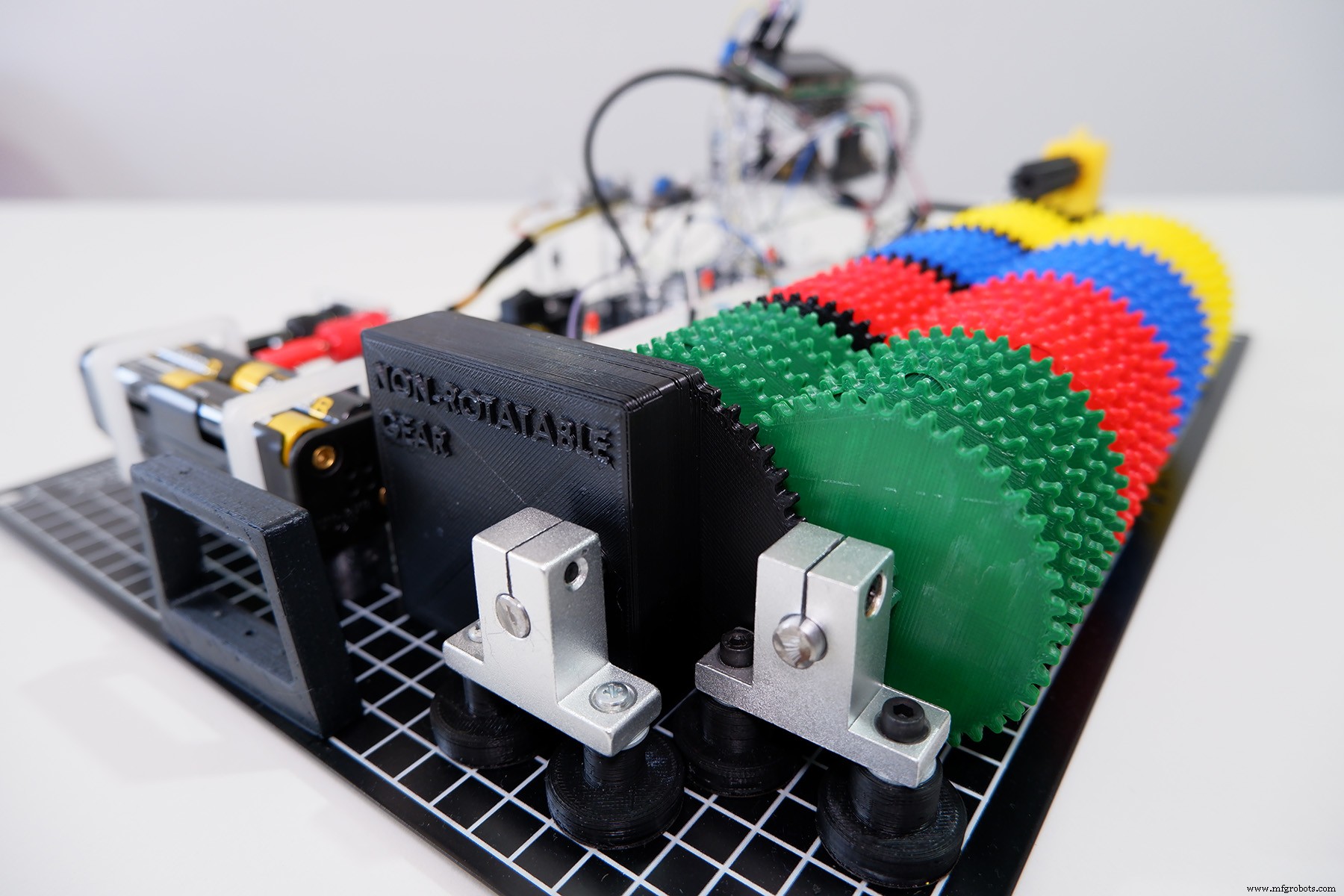 Infinity Gears: 41‑Stage Gearbox Achieving 346 Quintillion‑Year Rotation