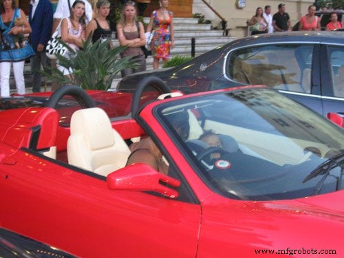 Rory Craig Unveils Carbon‑Fiber Child Car Seat Prototype for Racing Enthusiasts