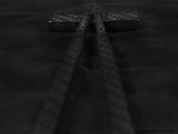 Discontinued Solid Carbon Fiber Chopsticks – Aerospace‑Grade, Dishwasher‑Safe, Hand‑Crafted