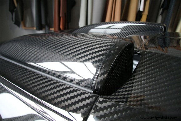 Mansory’s Vincero Edition of the Bugatti Veyron: $1 Million Extra for Carbon‑Fiber Enhancements