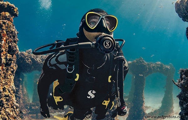 SCUBAPRO MK19 EVO BT/G260: Carbon‑Fiber Regulator Boosts Durability & Performance