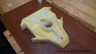 DDTv3: 3D‑Printed Nylon‑Kevlar Combat Robot Revolutionizing Micro Battle Arenas