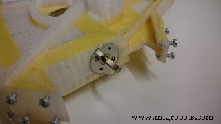 DDTv3: 3D‑Printed Nylon‑Kevlar Combat Robot Revolutionizing Micro Battle Arenas