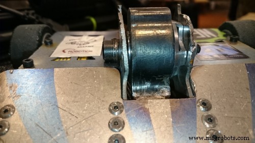 DDTv3: 3D‑Printed Nylon‑Kevlar Combat Robot Revolutionizing Micro Battle Arenas