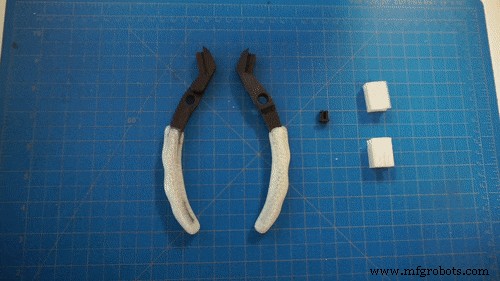 MMF #5: Mastering Component Embedding in 3D‑Printed Parts with Markforged Printers