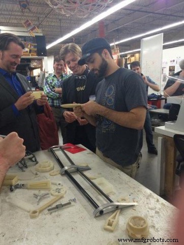 Markforged Showcases Composite 3D Printing at Artisan’s Asylum – Expert Demo & Q&A