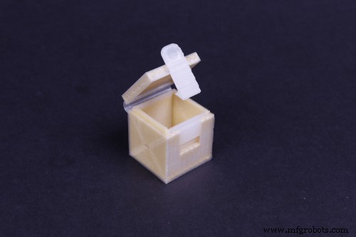 MMF #3: Building Industrial‑Strength 3D‑Printed Hinges with Kevlar‑Reinforced Living Joints