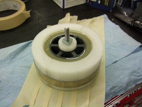 Optimizing Robot Traction: Custom 3‑D‑Printed Wheels with Markforged Casting