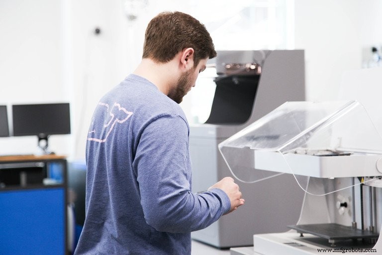 How Two Universities Leverage Markforged Additive Manufacturing to Empower Students