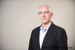 Leveraging IIoT and AI to Boost Sales and Productivity for Manufacturers & Distributors