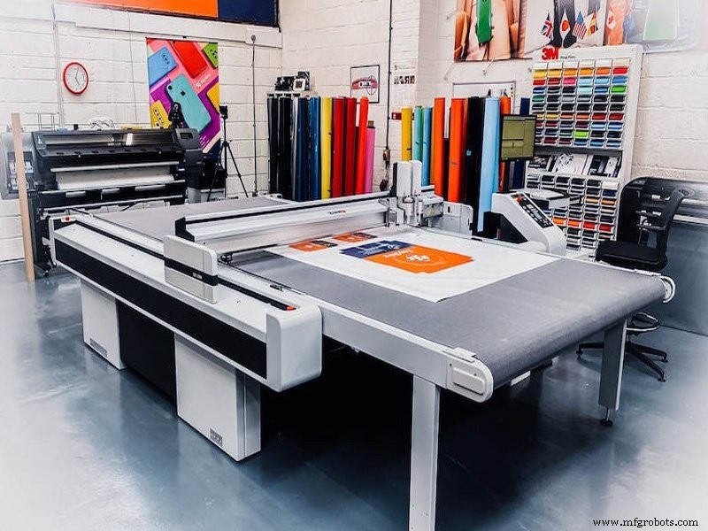 Eco‑Friendly Digital Flatbed Cutter – Precision Cutting for Print, Ad & Marketing