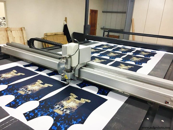 Eco‑Friendly Digital Flatbed Cutter – Precision Cutting for Print, Ad & Marketing