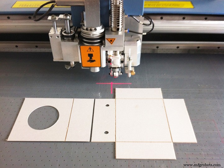 Eco‑Friendly Digital Flatbed Cutter – Precision Cutting for Print, Ad & Marketing