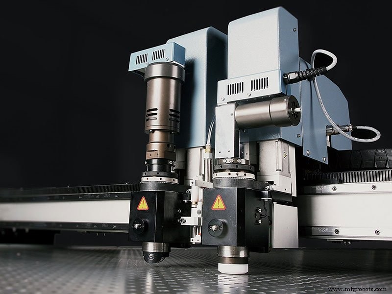 Digital Cutter vs. Laser Cutter: Choosing the Right Cutting Technology