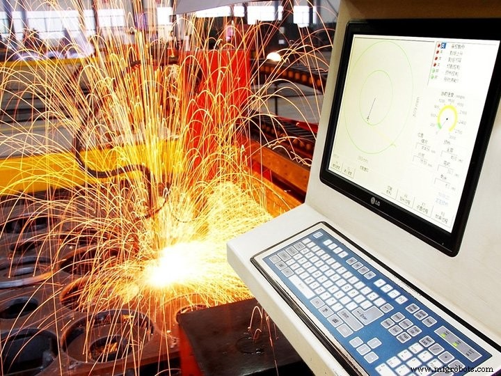 CNC Plasma Cutters: Applications and Benefits in Modern Fabrication