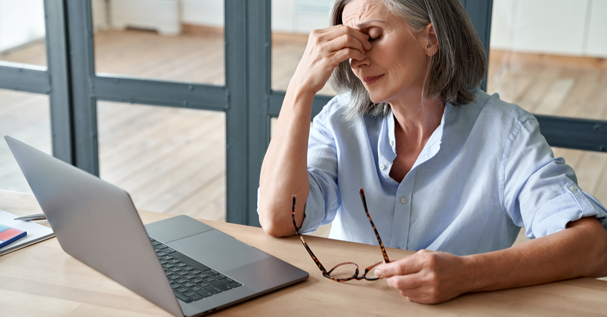 Strategic Steps for Manufacturers Facing a Major Customer Loss