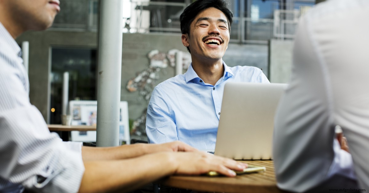 2021 Digital Customer Experience Trends Adopted by Manufacturing Leaders