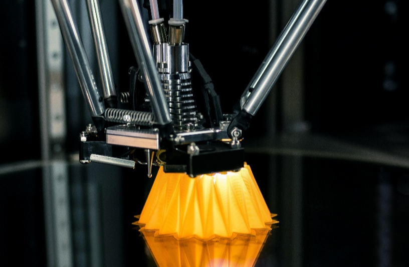 How Additive Manufacturing Revolutionizes Modern Production Plants