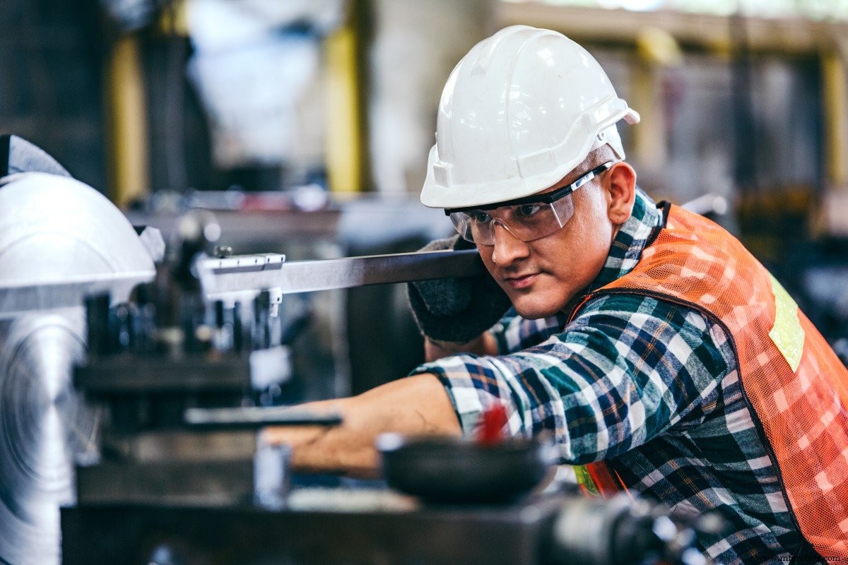 Mastering Shop Floor Efficiency: Proven Strategies to Optimize Manufacturing Operations
