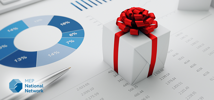 Early Holiday Insights: CEOs Reveal Manufacturing Outlook