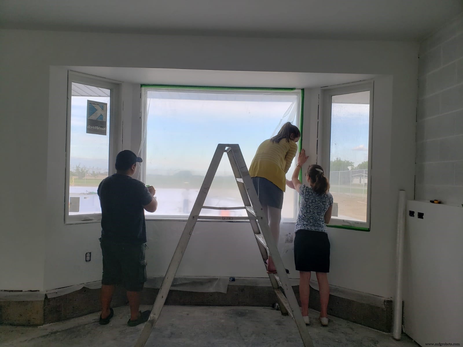 Axiom Equipment Group Leads Oxbow Community Pool Renovation Effort