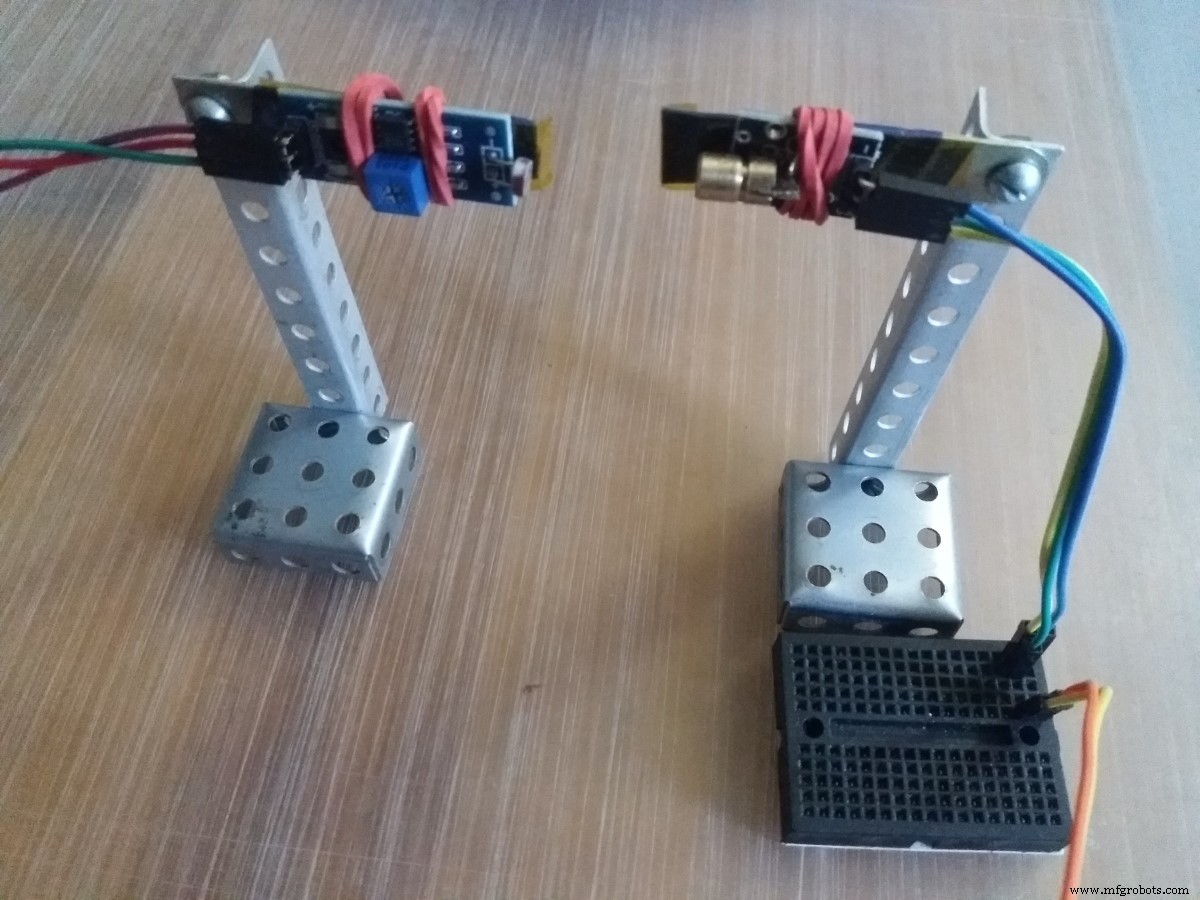 Capture Water Droplets in Action Using Arduino Nano – DIY High-Speed Photography