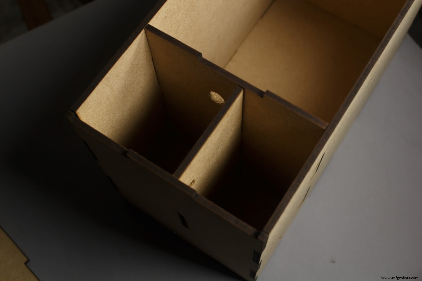 Sprout: Advanced Indoor Self‑Watering Planter Powered by Arduino