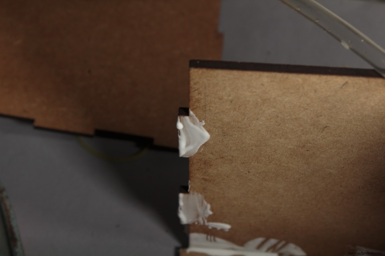 Sprout: Advanced Indoor Self‑Watering Planter Powered by Arduino