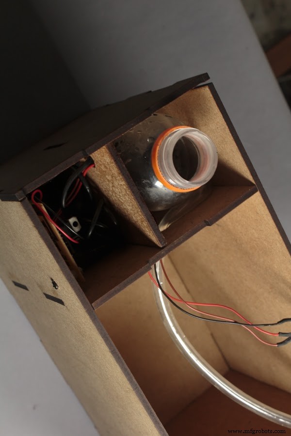 Sprout: Advanced Indoor Self‑Watering Planter Powered by Arduino