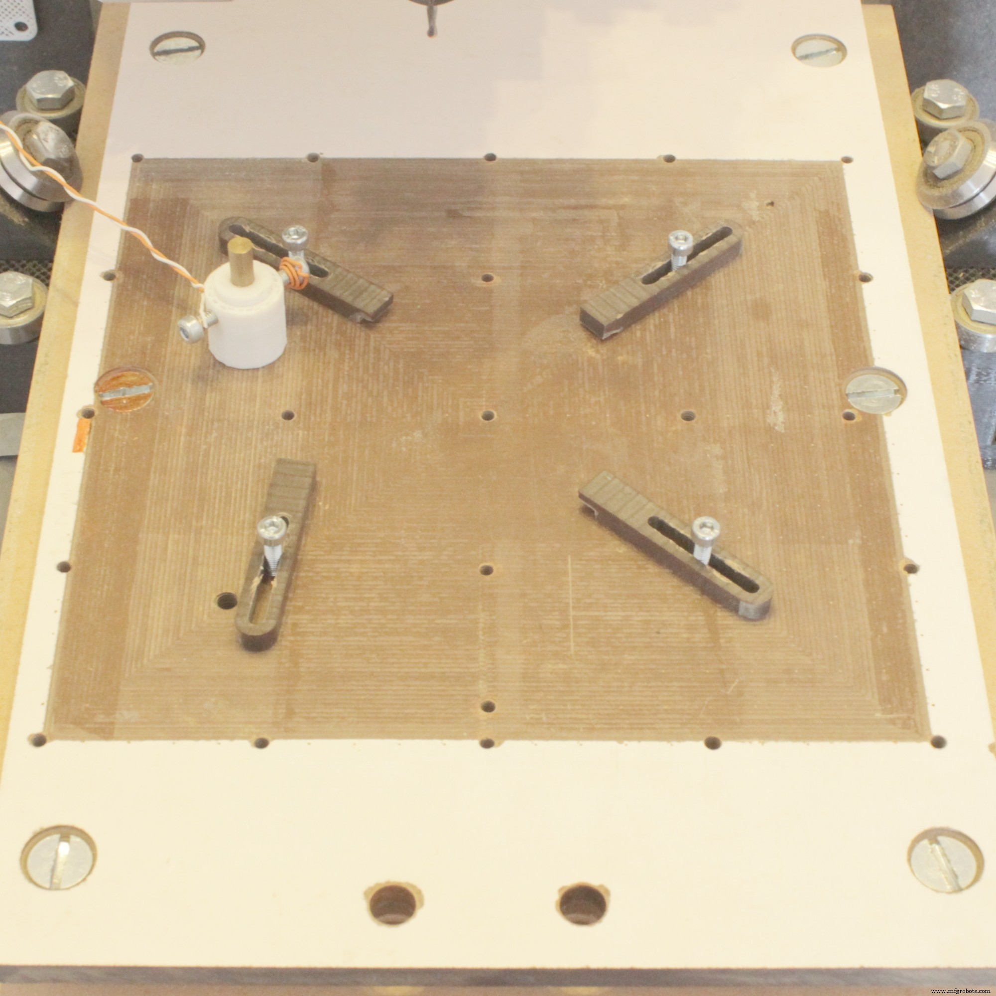 Suzie Model One: Precision CNC PCB Cutter