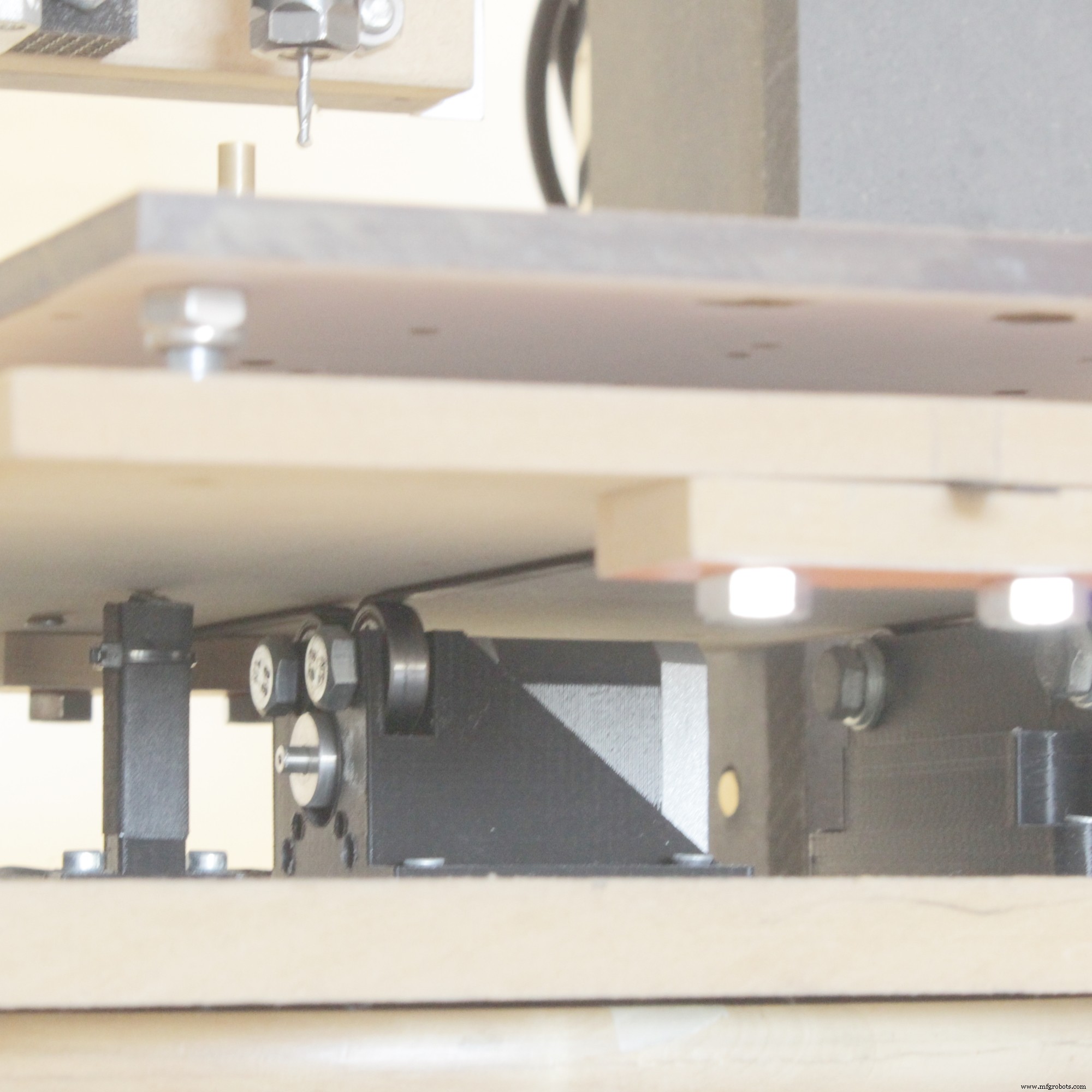 Suzie Model One: Precision CNC PCB Cutter