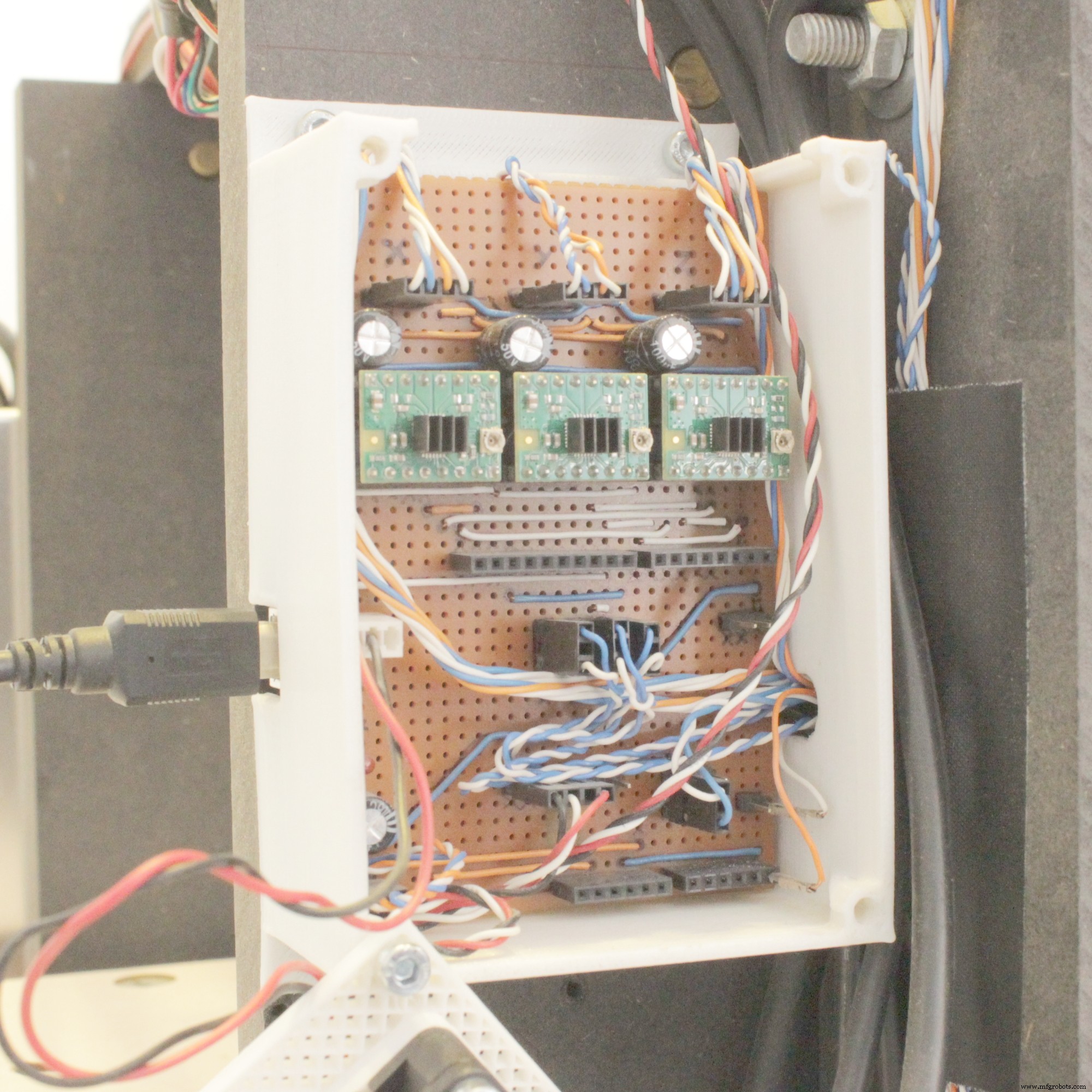 Suzie Model One: Precision CNC PCB Cutter