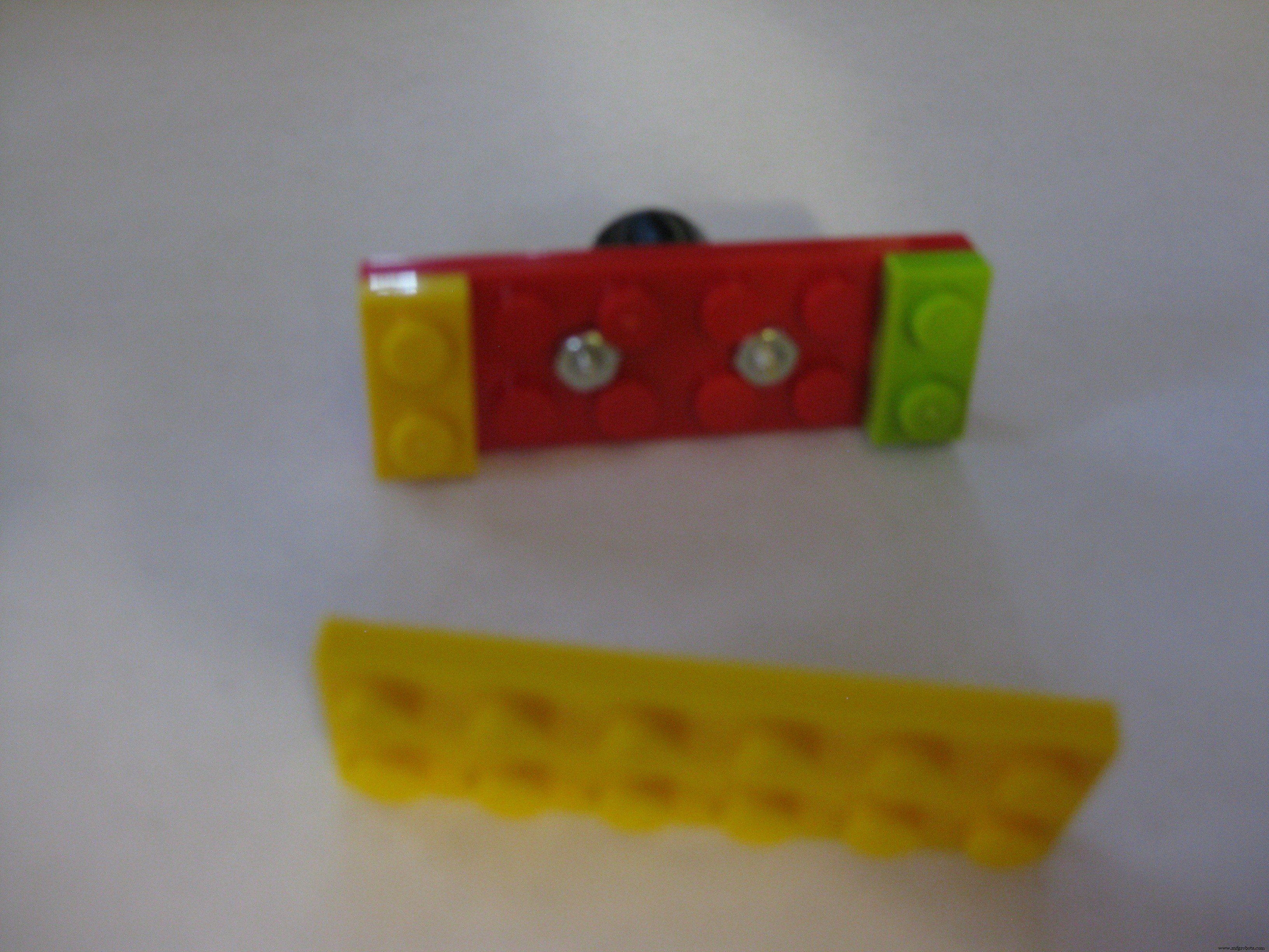 Build a Leap Motion‑Controlled Laser Tank – Arduino, Raspberry Pi, RGB LEDs