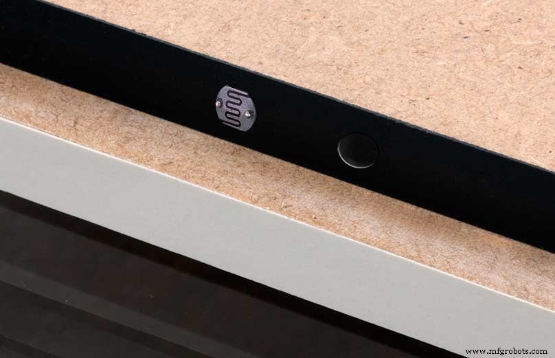 Precision Word Clock: Minute‑Level Time Display in Words