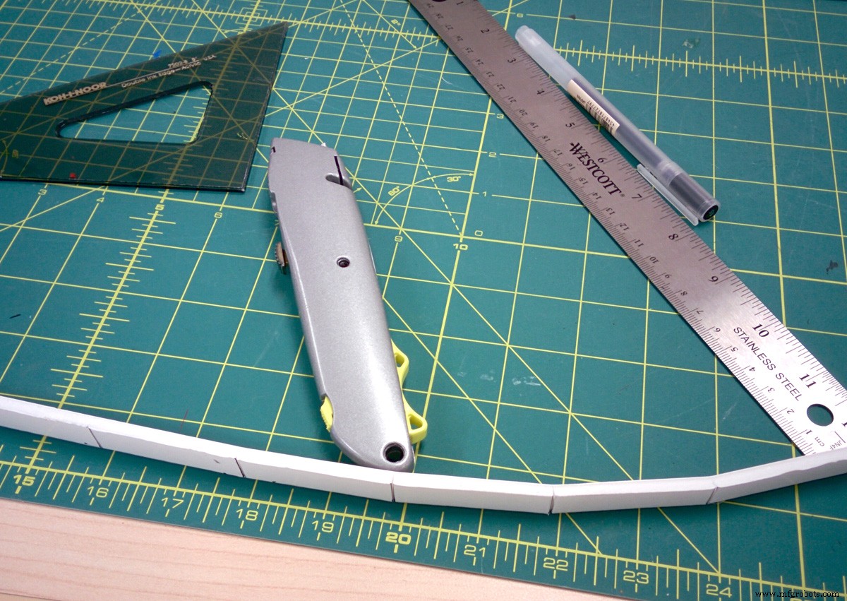 DIY Kaleidoscope Infinity Mirror – Build a Stunning LED Light Display