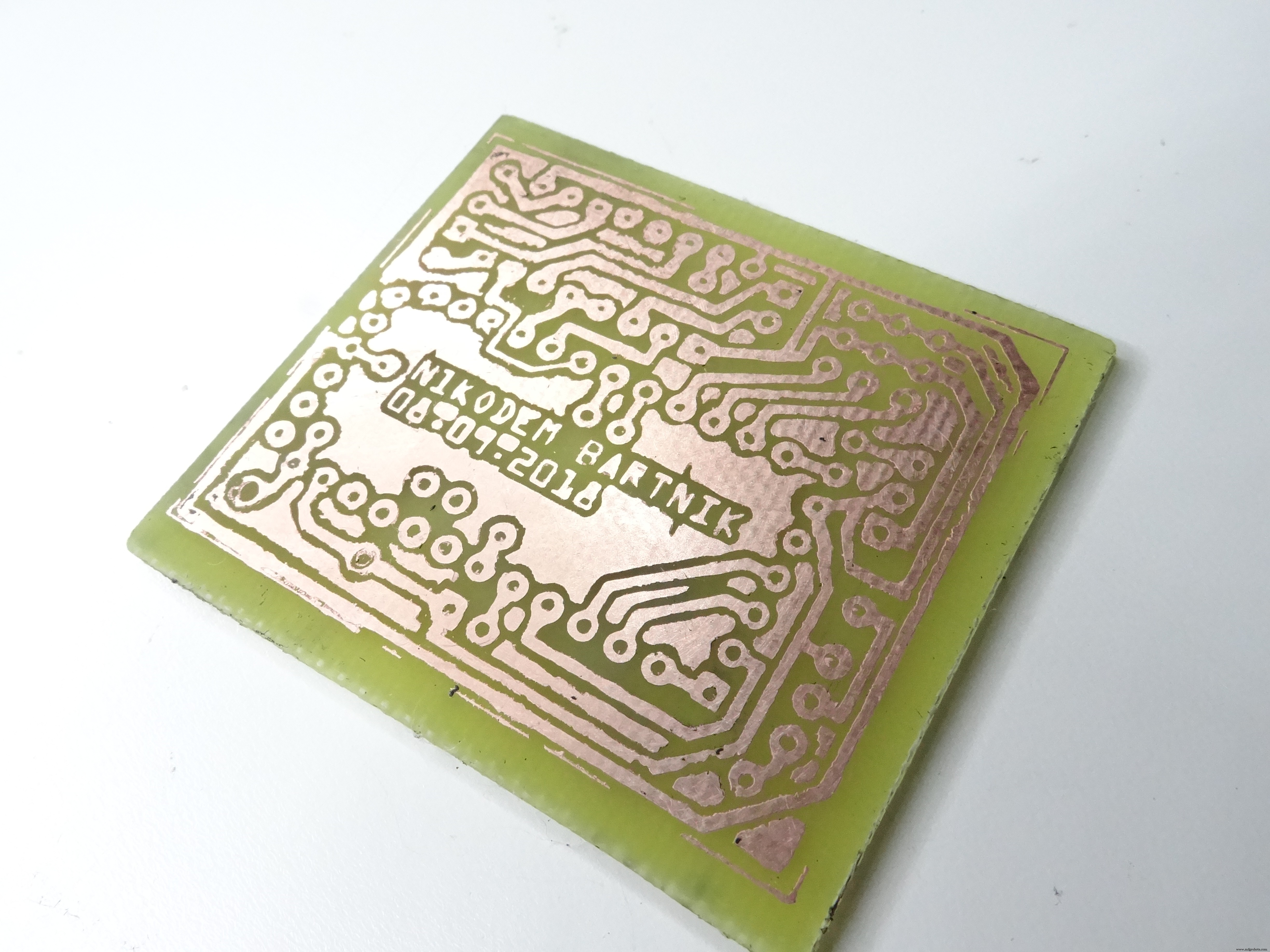 Industrial Line‑Following Robot for Material Transport